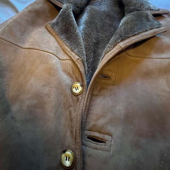 Tan Leather Jacket with Brown Shearling Lining - Picture 4 of 5